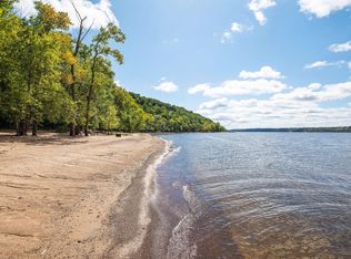 241 Starrwood, Hudson, WI 54016