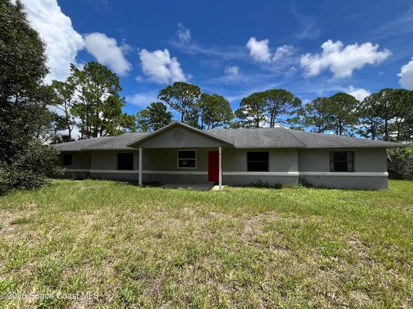 3685 Pine St, Cocoa, FL 32926