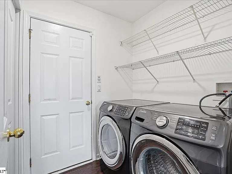 106 Reedy Falls Dr — Photo 16
