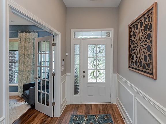 4th image of 10708 Bald Cypress Ln