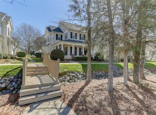 2032 Gable Way Ln, Matthews, NC 28104