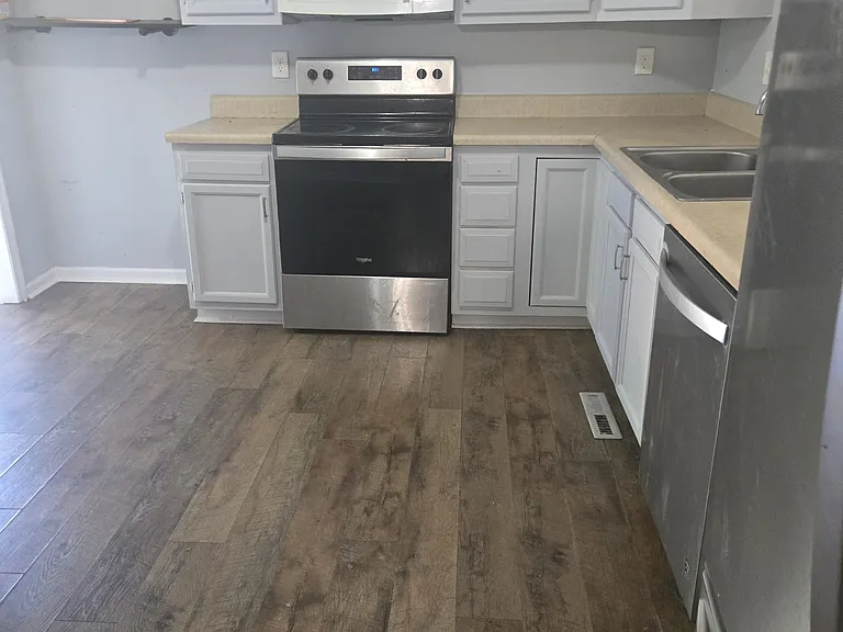 3706 Westfield St — Photo 8