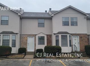 1710 SW Parkridge Dr, Blue Springs, MO 64015
