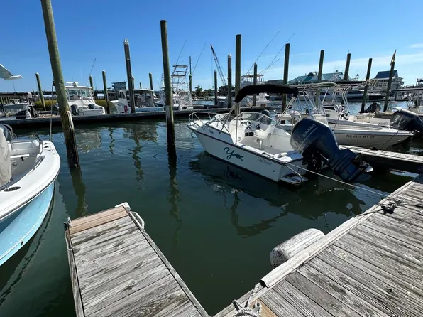 1406 Airlie Road, Wilmington, NC 28403