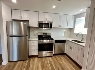 119 Sagamore Hills Dr, Pt Jefferson Station, NY 11776