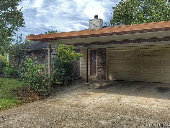 2nd image of 6912 S 232nd East Ave