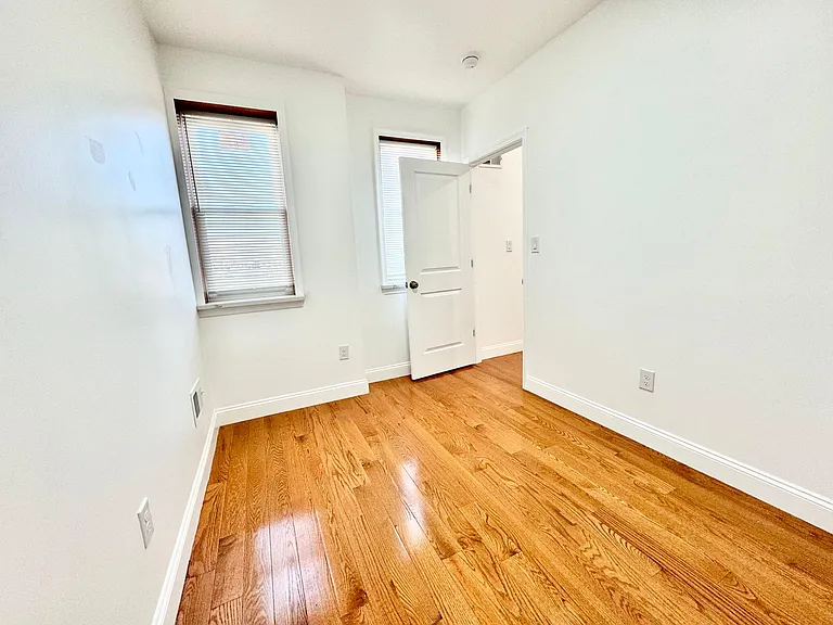1621 S 5th St #2 — Photo 13