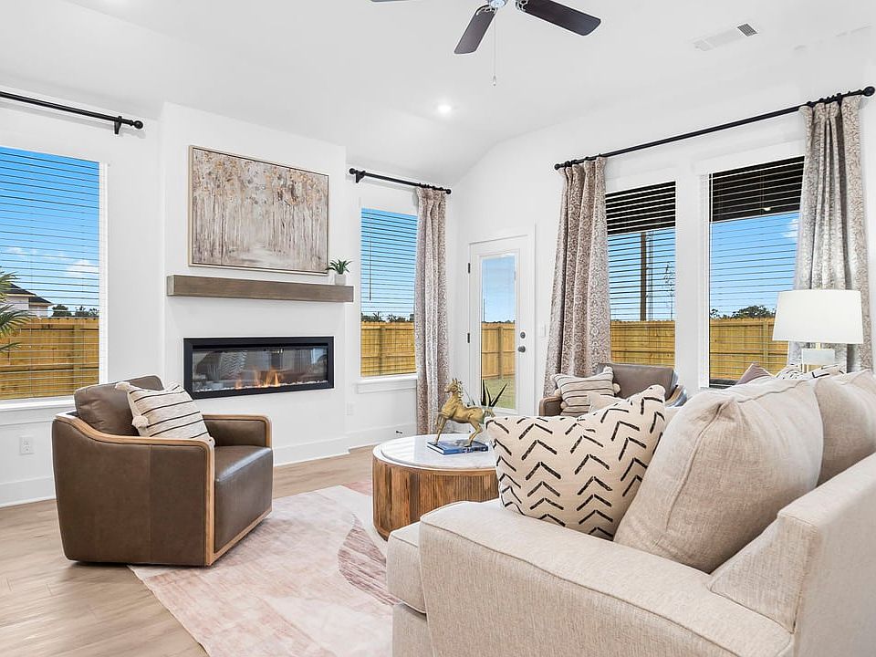 Huber Place South by D.R. Horton in Bentonville AR | Zillow