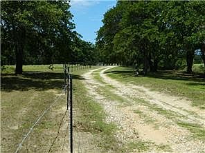 5th image of 765 County Road 305