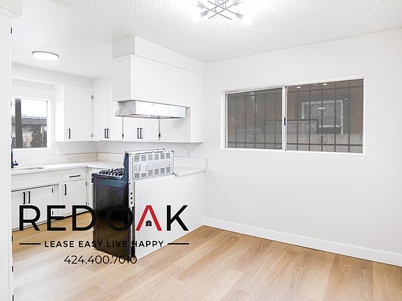 4th image of 118 E Ivy Ave APT 1