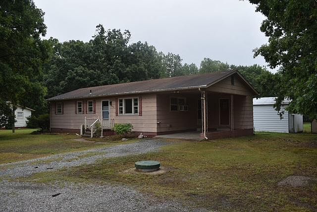 1st image of 7829 Flippo Dr