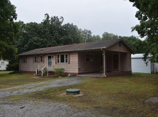 7829 Flippo Dr, Fredericksburg, VA 22408