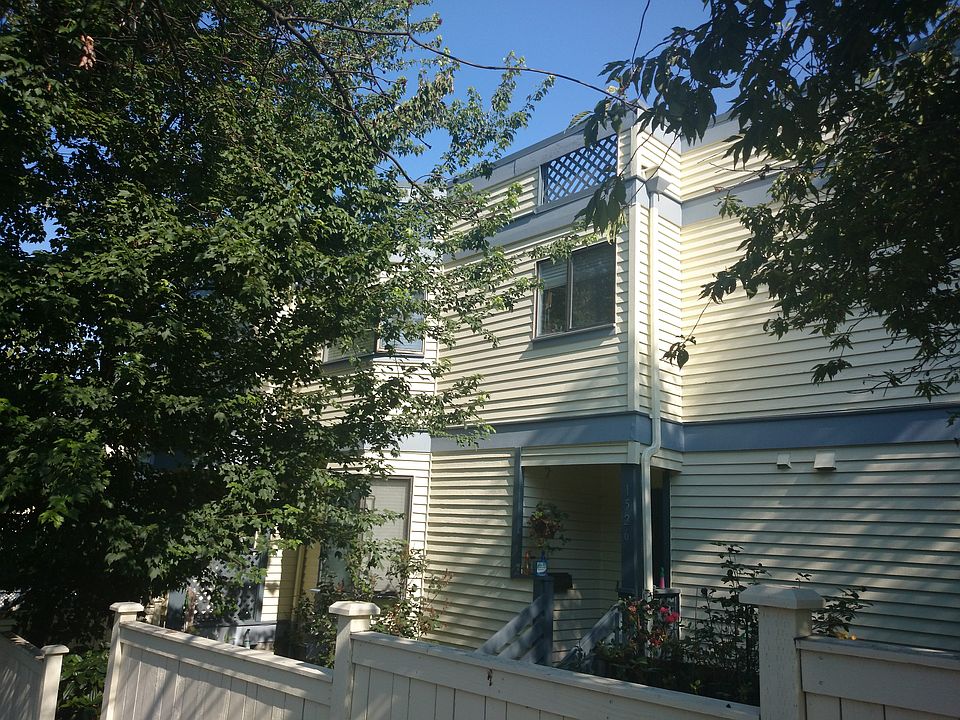 1st image of 1600 E Yesler Way #1520