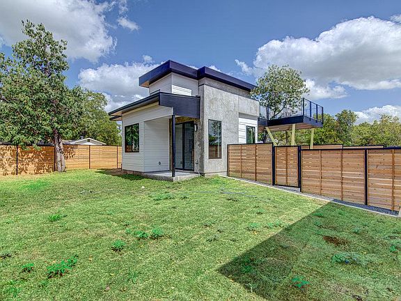 Huge yard