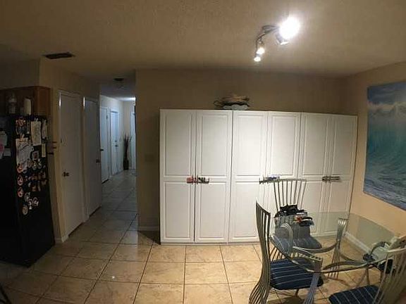 5th image of 3029 Orleans Way N