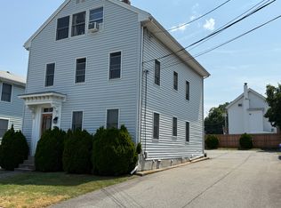 16 Boston St Floor 2, East Providence, RI 02914