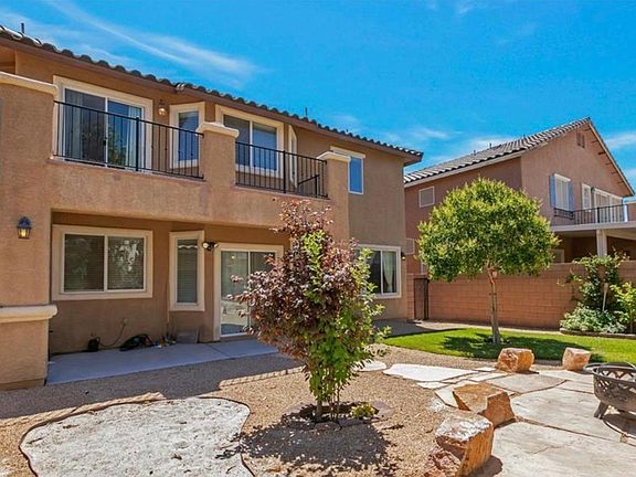 2nd image of 10271 Montes Vascos Dr