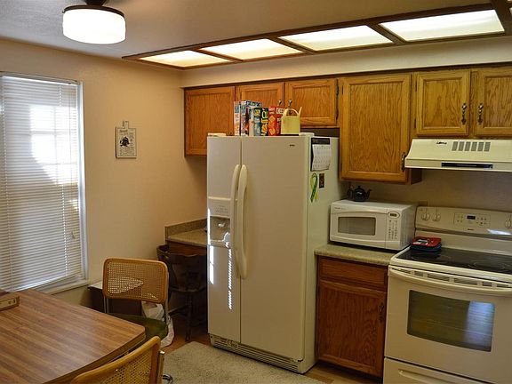 5th image of 14241 E Warren Pl