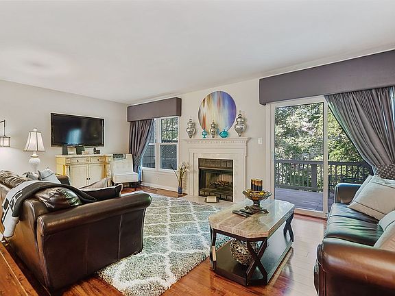 3rd image of 7254 Whitlers Creek Dr