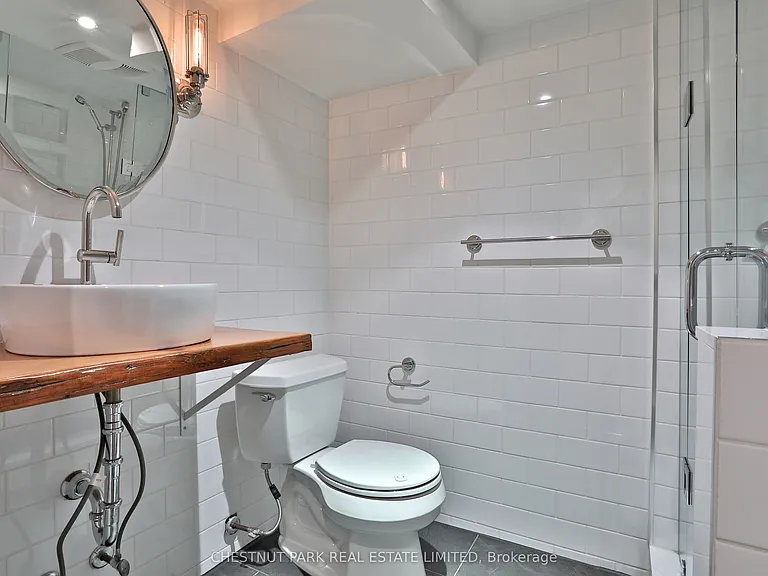 29 Draper St — Photo 16