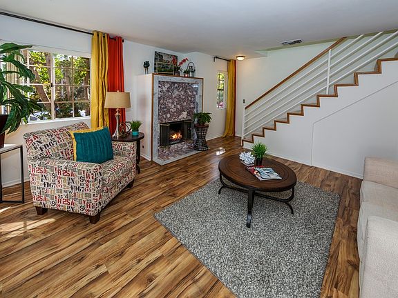 2nd image of 613 E Magnolia Blvd APT 106