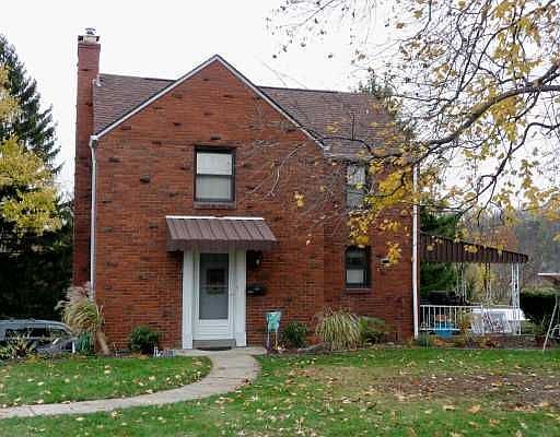 5237 Greenridge Drive in Whitehall