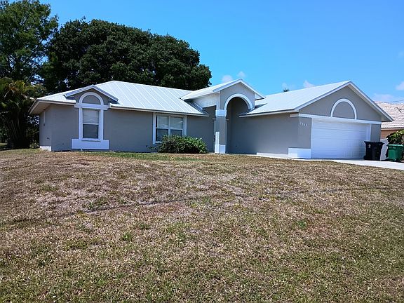 2nd image of 2848 SE Eagle Dr