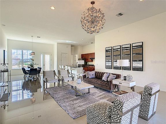 5th image of 2346 Symphony Cir