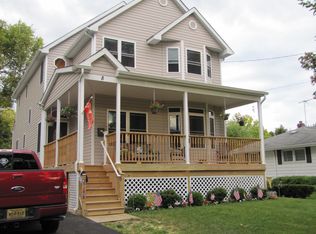8 Union Ave, Stratford, NJ 08084