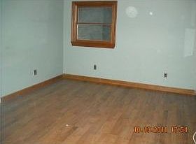 4th image of 22 Antrim Ave