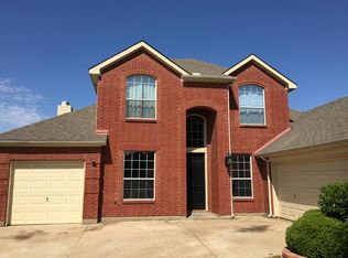 2401 Lockshire Dr, Mansfield, TX 76063