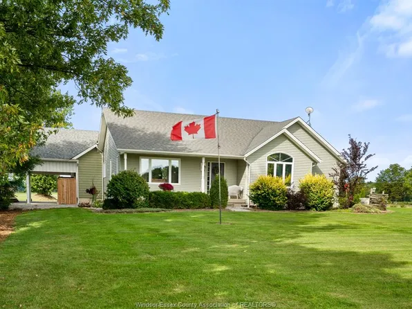 1642 Road 2 W, Kingsville, ON N9Y 2E4