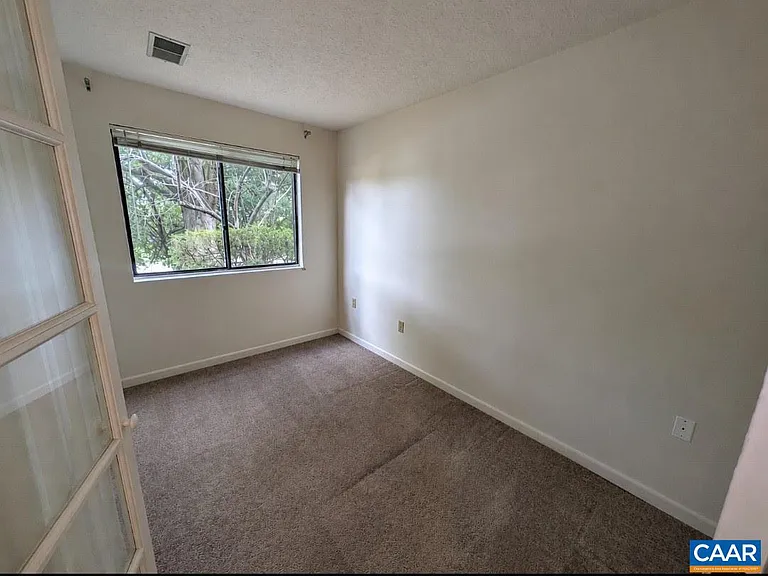 122 Turtle Creek Rd #2 — Photo 7