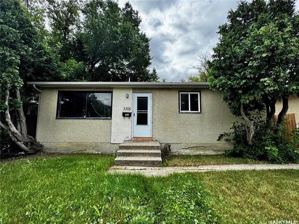 3355 33rd STREET W, Saskatoon, SK S7L 4P5