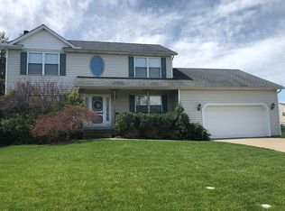 38330 Crossbrook Ave, Willoughby, OH 44094