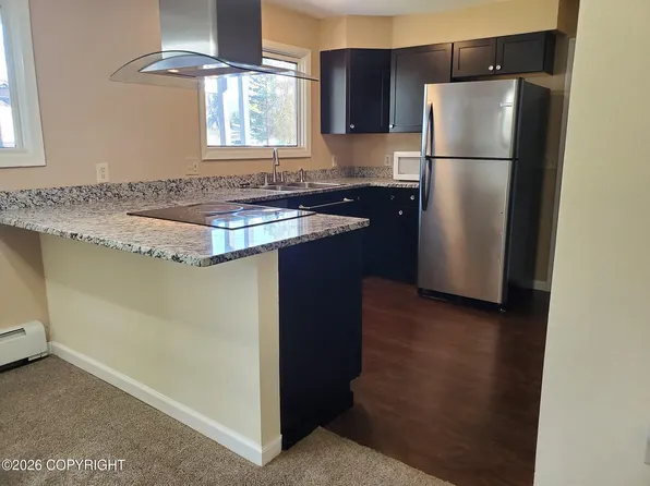 716 N Park St, Anchorage, AK 99508