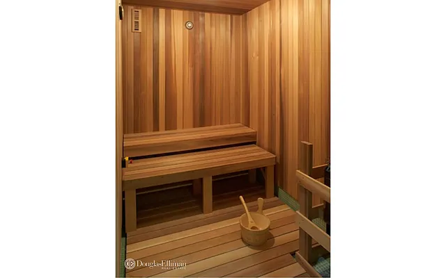 Rented by Douglas Elliman | media 33