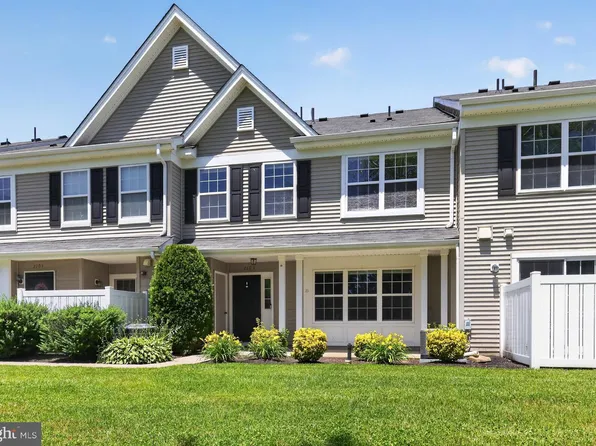 2103 Lexington Mews, Swedesboro, NJ 08085