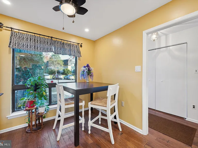 921 Putnam Blvd #113 — Photo 5