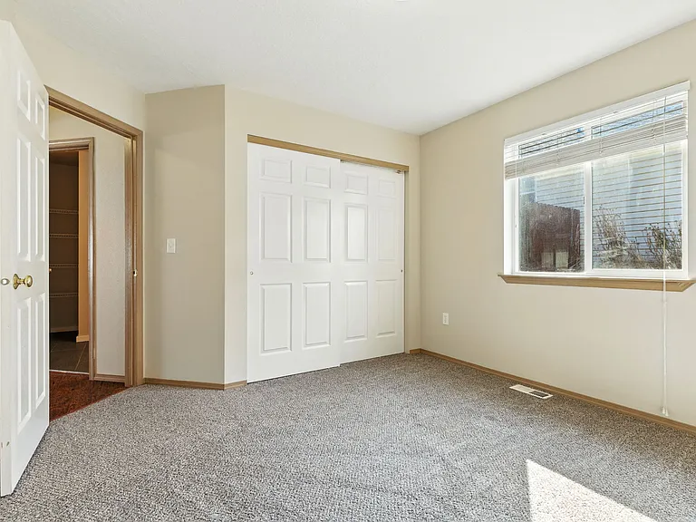 4618 E 14th Ave — Photo 21