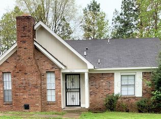 5675 Maple Tree Dr, Memphis, TN 38115