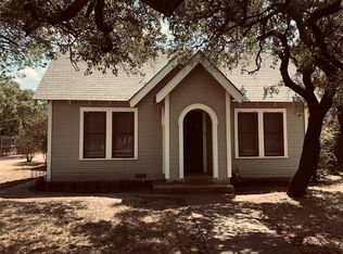 1022 E Coke St, Hamilton, TX 76531