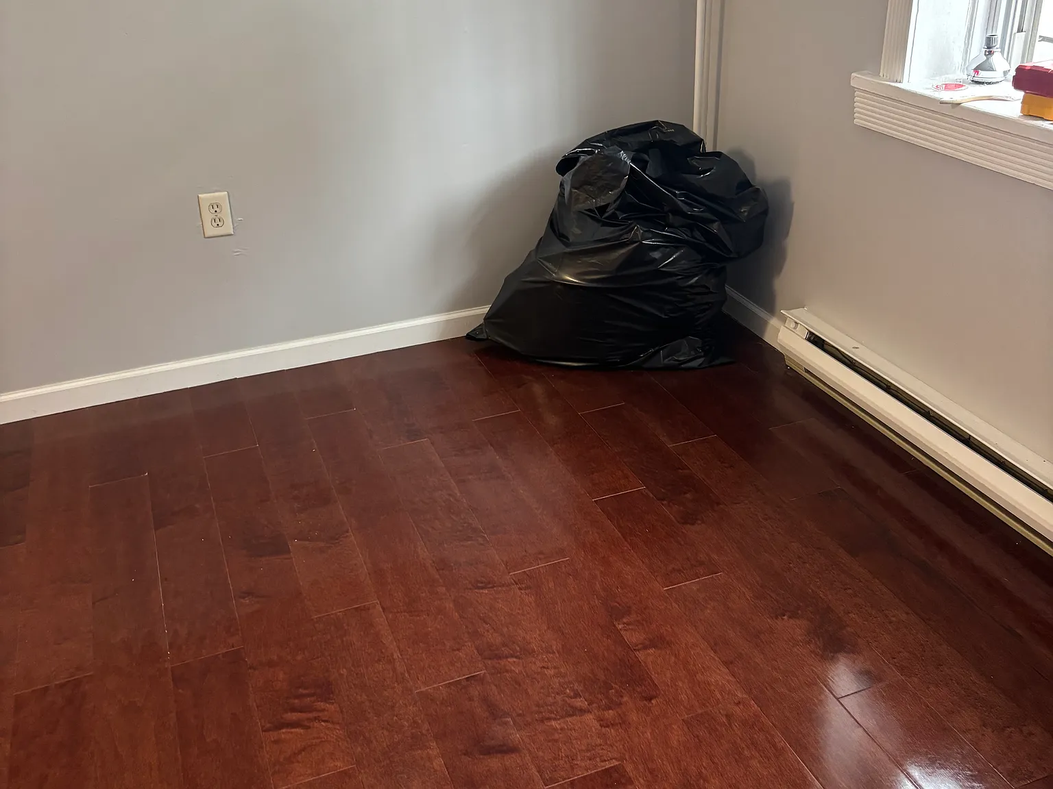 Studio, 670 sqft, $1,375 — Photo 4