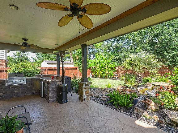 3rd image of 2518 Rosebluff Ct