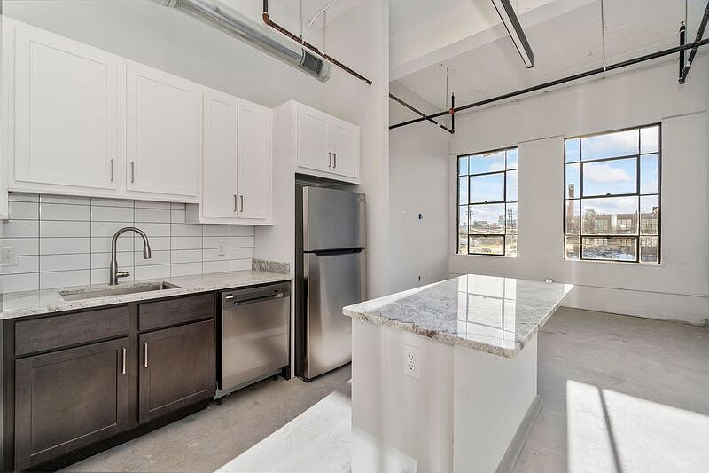 1st image of 104 E 2nd St #122