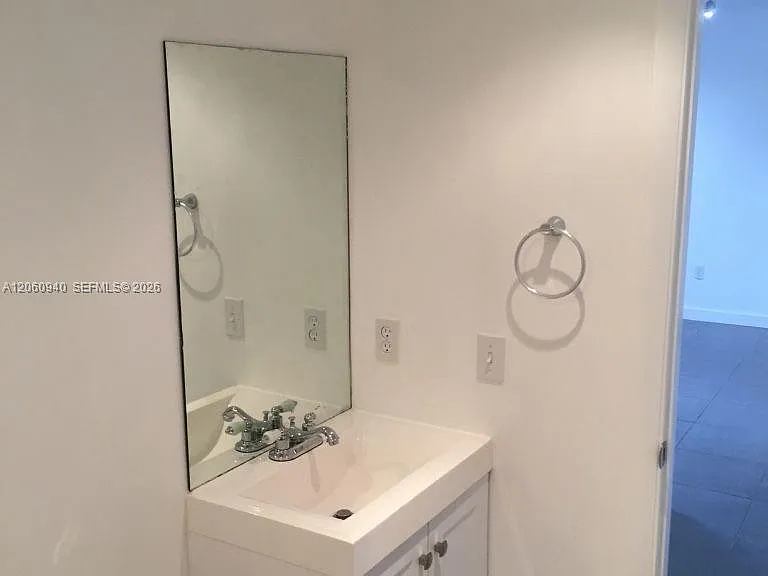 860 NE 209th Ter #104-33 — Photo 10