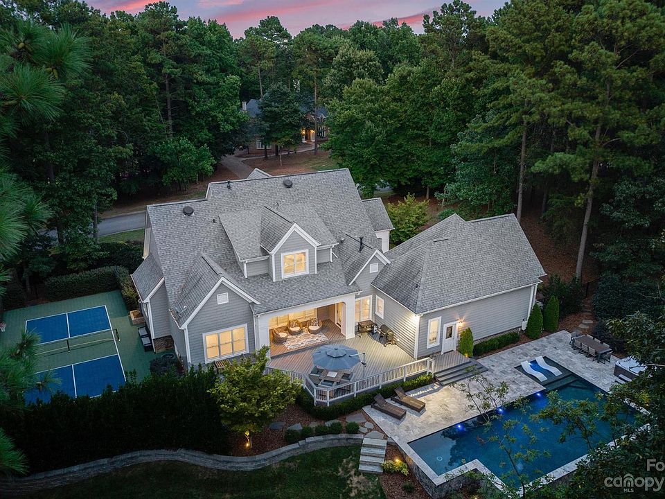 1st image of 141 Stonewall Beach Ln