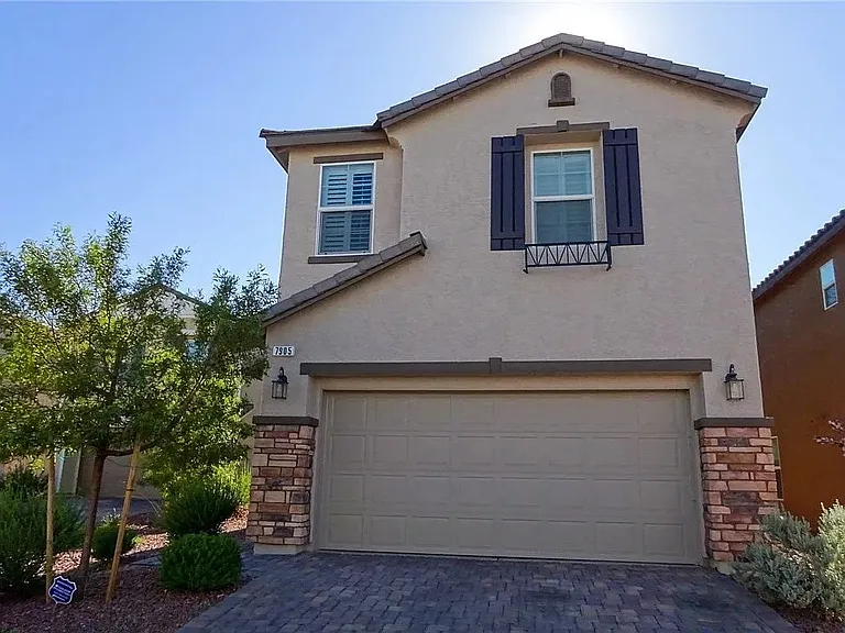 7905 Brookside Falls Ct — Photo 1