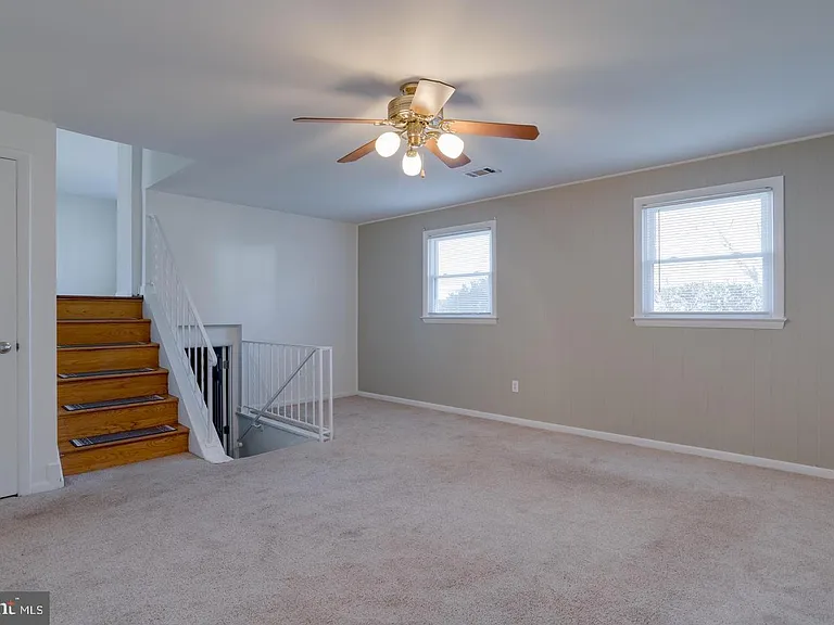 7117 Hadlow Ct — Photo 26