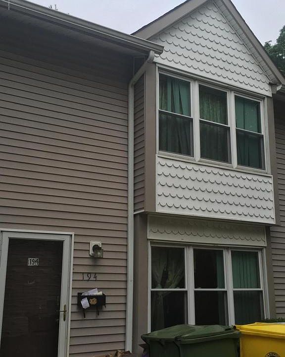 1st image of 194 Stratford Pl